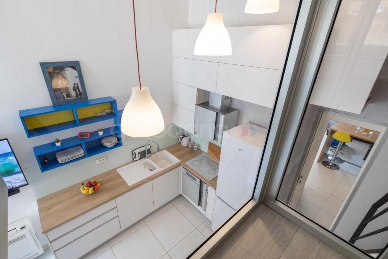 Modern Duplex Studio Tommy Makarska Extérieur photo