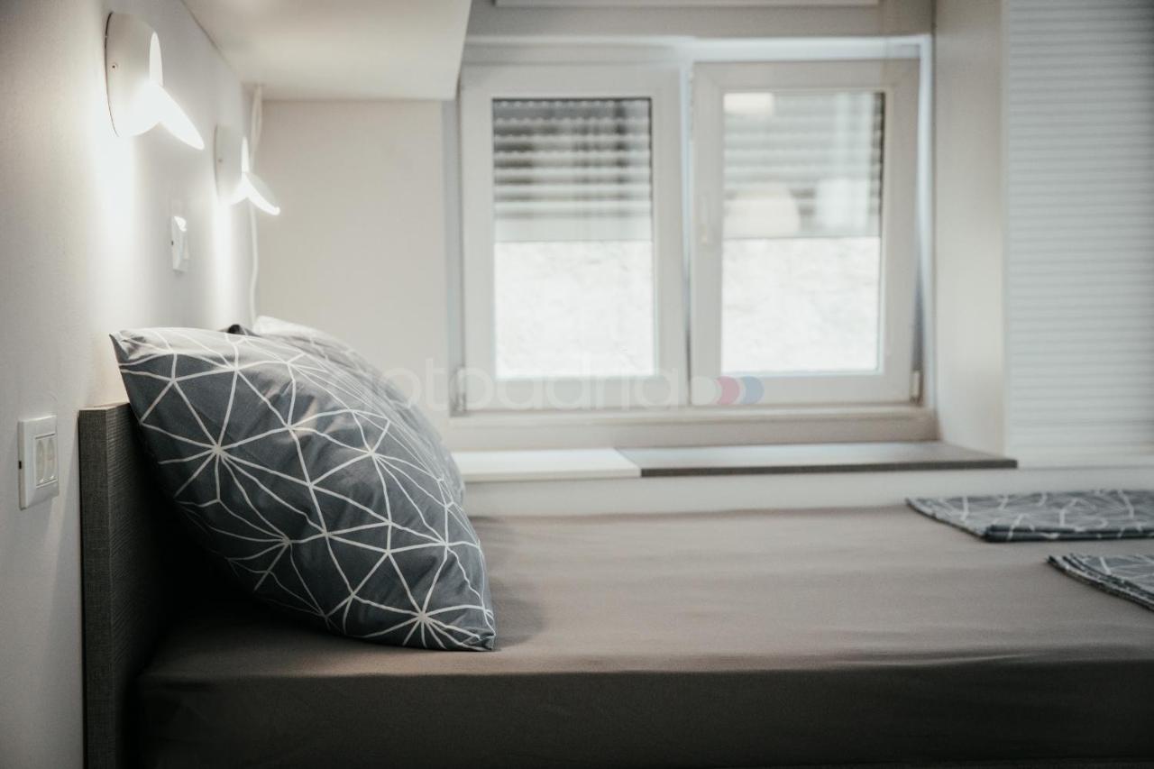 Modern Duplex Studio Tommy Makarska Extérieur photo